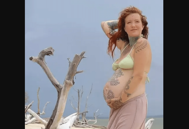 Beloved Tattoo Artist Dies After Childbirth