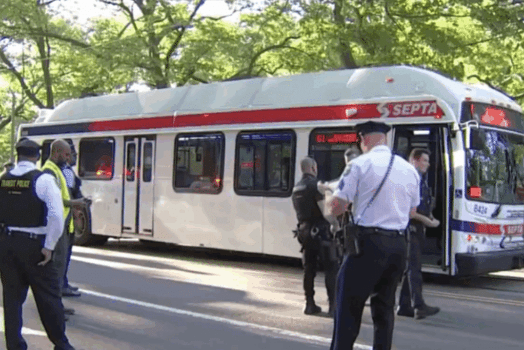 Four Passengers Shot on Public Bus