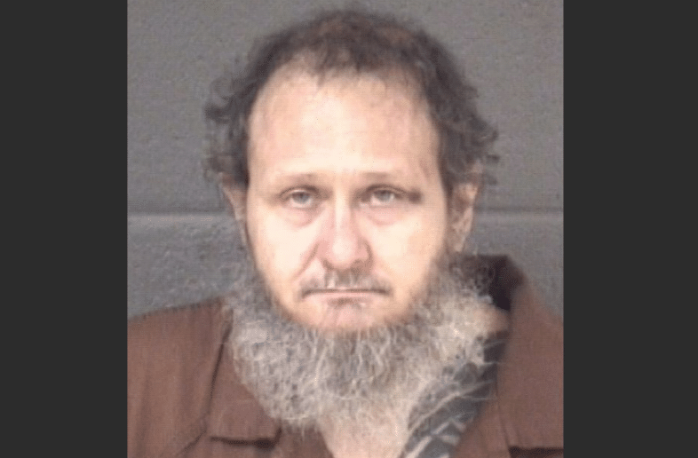 Inmate Kills Jail Guard With His Own Gun, Hijacks Car and Escapes