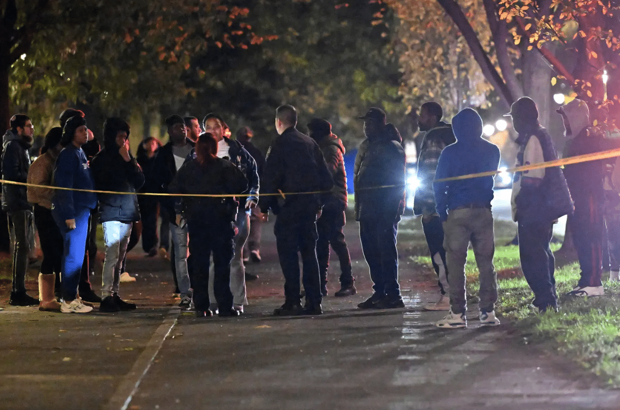 Teen Executed in Street, Suspect Still at Large