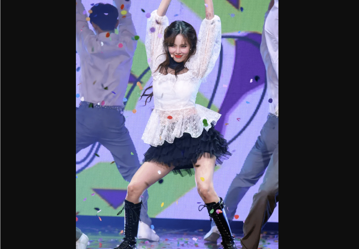 Pop Star Collapses On Stage During Live Performance