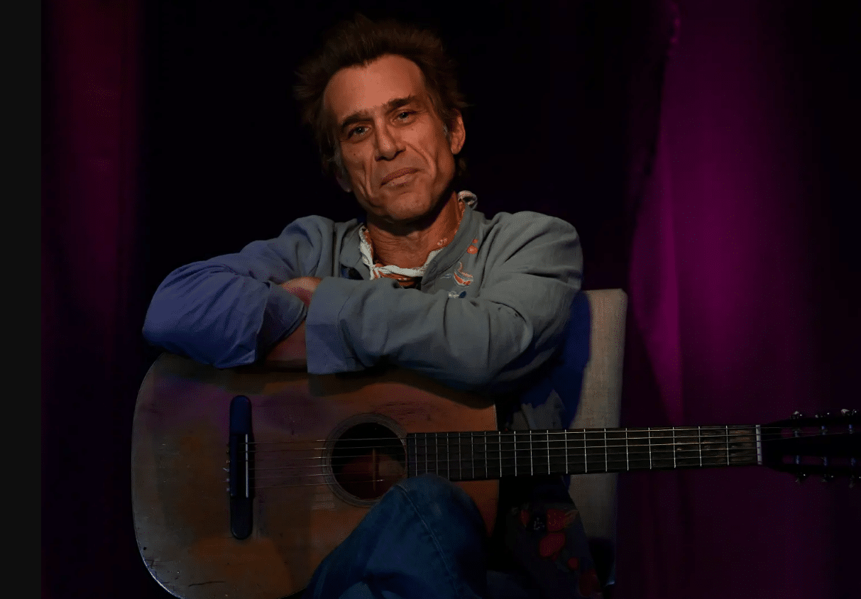 Singer-Songwriter Dead Following Arrest