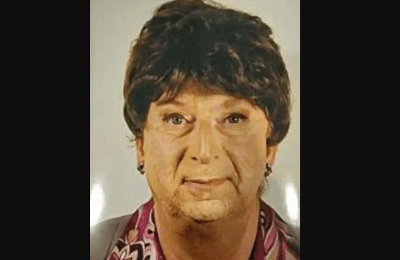 Son Dressed as Deceased Mother to Collect Pension in 'Mrs. Doubtfire' Scam