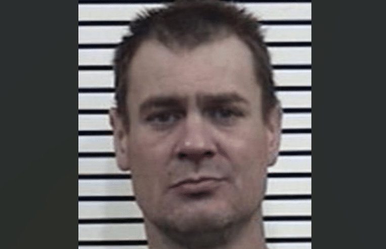 Man Killed Girlfriend in Walmart Parking Lot, Lived With Her Body for Weeks