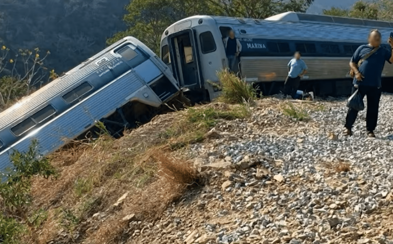 Railway Disaster Kills 13, Injures Nearly 100