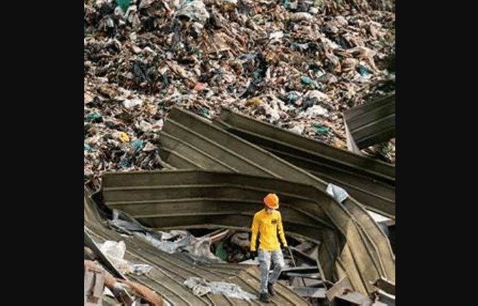 Avalanche at Landfill Kills Four; Dozens Still Missing