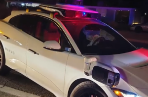 Driveless Robotaxi Hits Child Near School