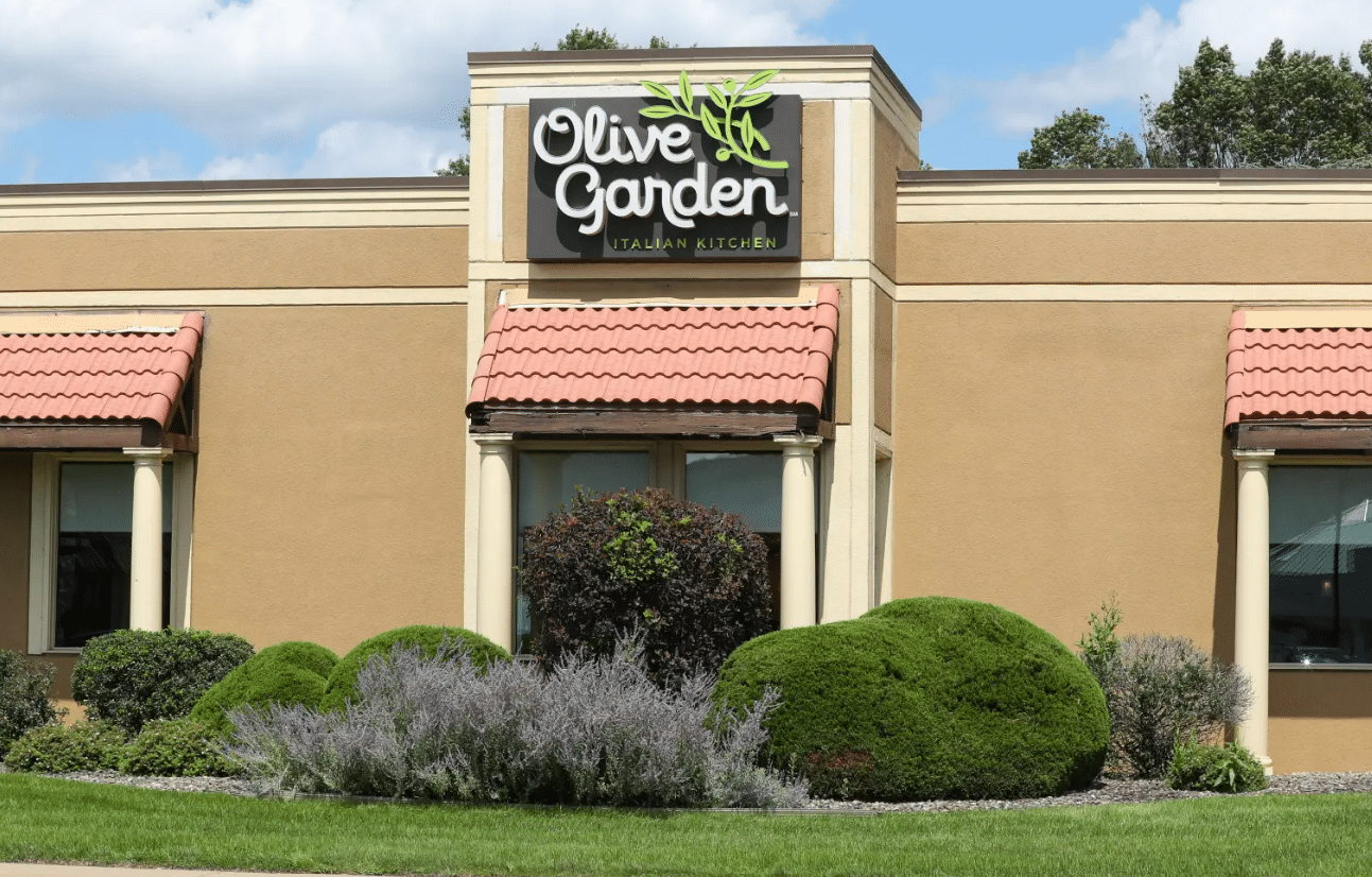Olive Garden Worker Dies in Horrific Kitchen Incident