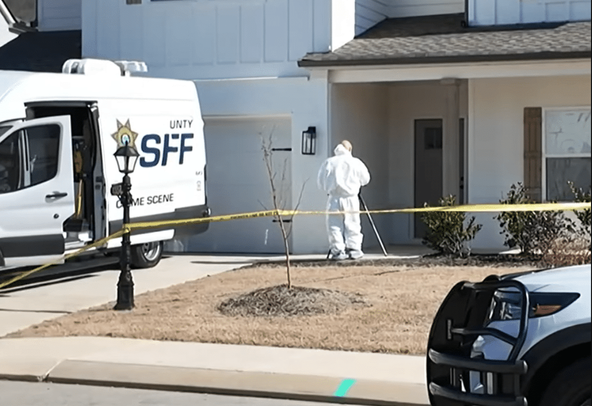 Former NFL Linebacker Charged with First-Degree Murder