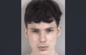 Teen Stabbed Mom, Hid Body in Recycling Bin