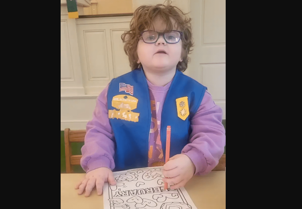 6-Year-Old Sells Record 87,000 Boxes of Girl Scout Cookies