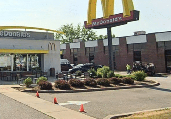Man Took Girlfriend to McDonald's Before Stabbing Her 25 Times Inside Car