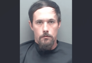 Man Stabbed His Mother to Death, Then Dialed 911