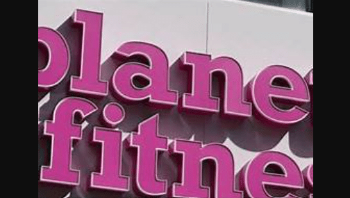 Woman Says Planet Fitness Canceled Her After Safety Complaint