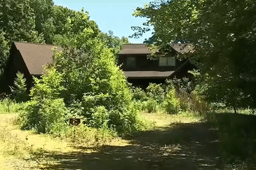 Buyer Finds 3 Sets of Human Remains Inside Foreclosed Home