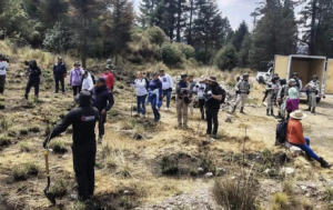 Search Crew Via AI Image