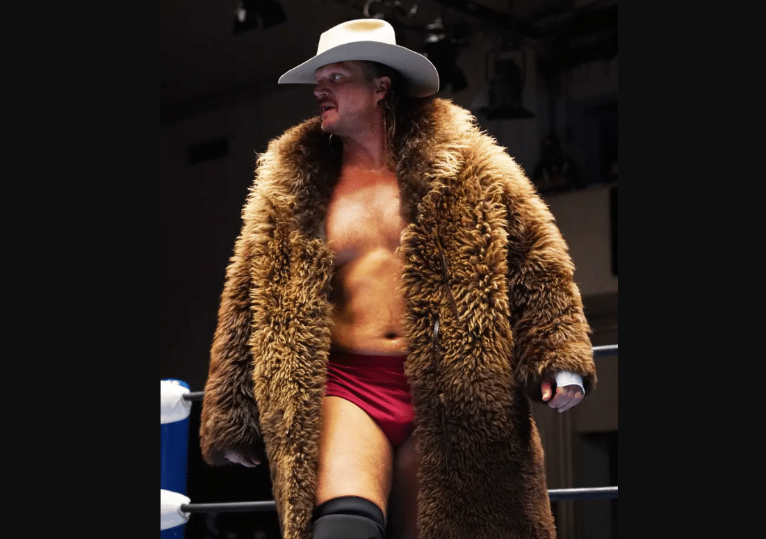 Pro Wrestling Star Dies at 44