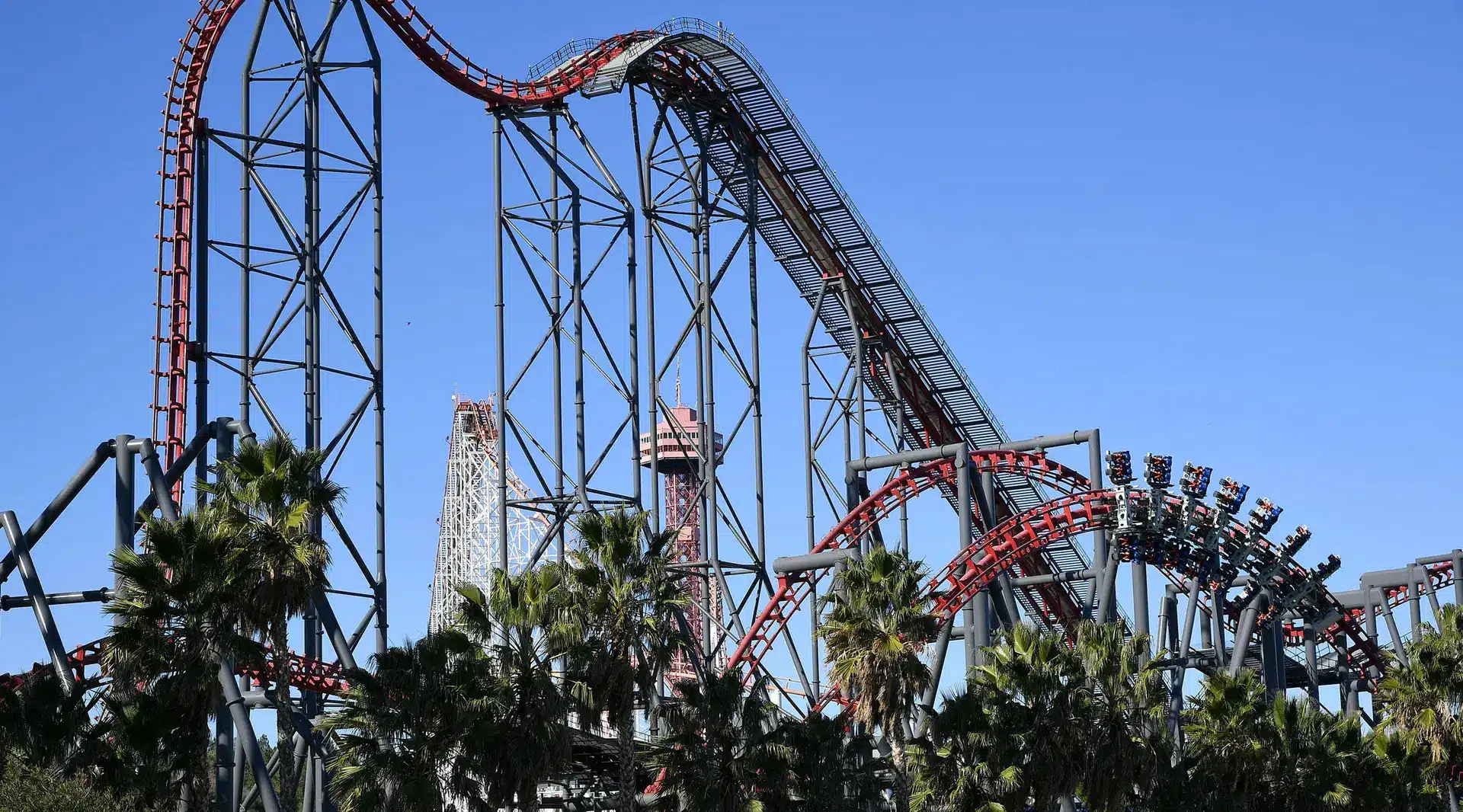 Two Six Flags Riders Needed Emergency Brain Surgery After X2