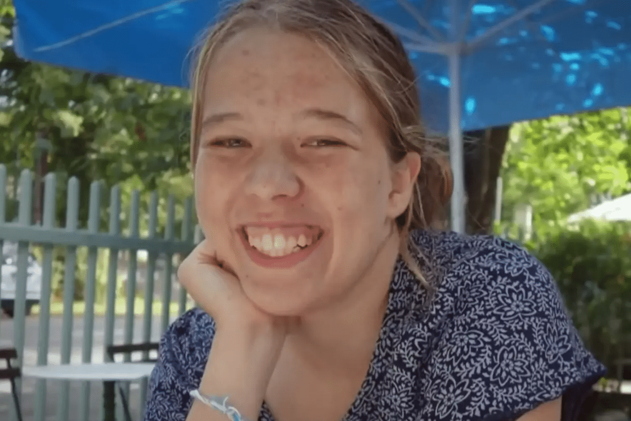 Woman, 21, Dies After Hospital Visit for Fractured Ankle