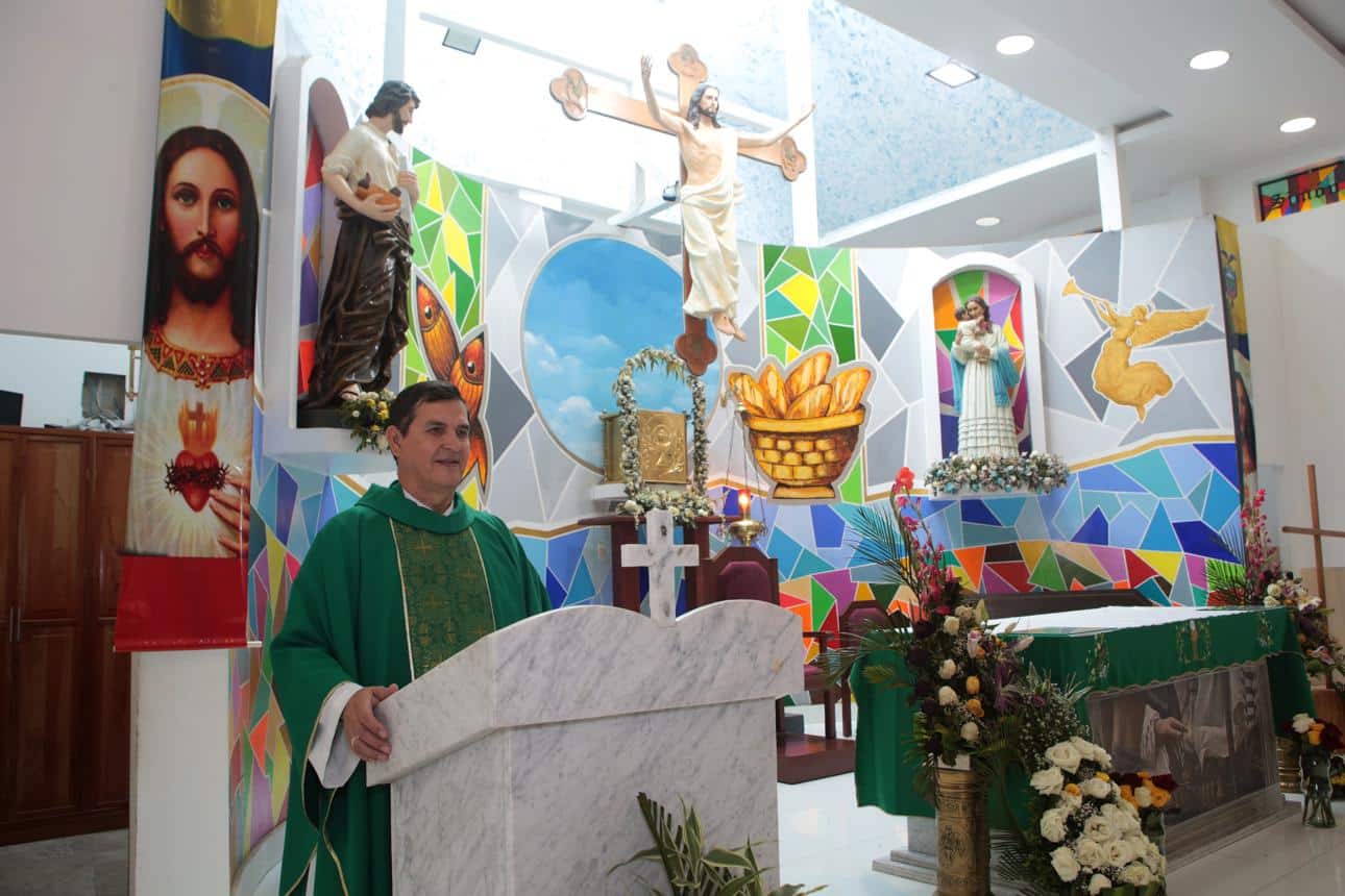 Catholic Priest Killed During Livestreamed Mass