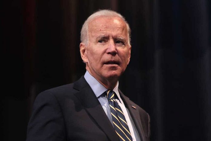 U.S. Governor Says He'll Fight Biden 