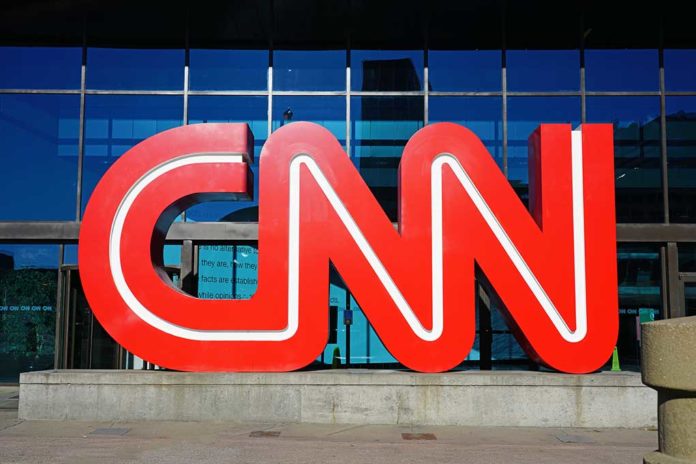 Chris Wallace Reportedly Experiencing 'Daily Breakdowns' Over CNN Plus Ratings Chris Wallace Reportedly Experiencing 'Daily Breakdowns' Over CNN Plus Ratings